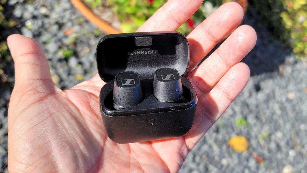 sennheiser earbuds noise cancelling
