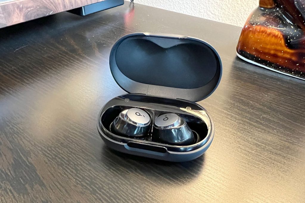 earbuds for small ears
