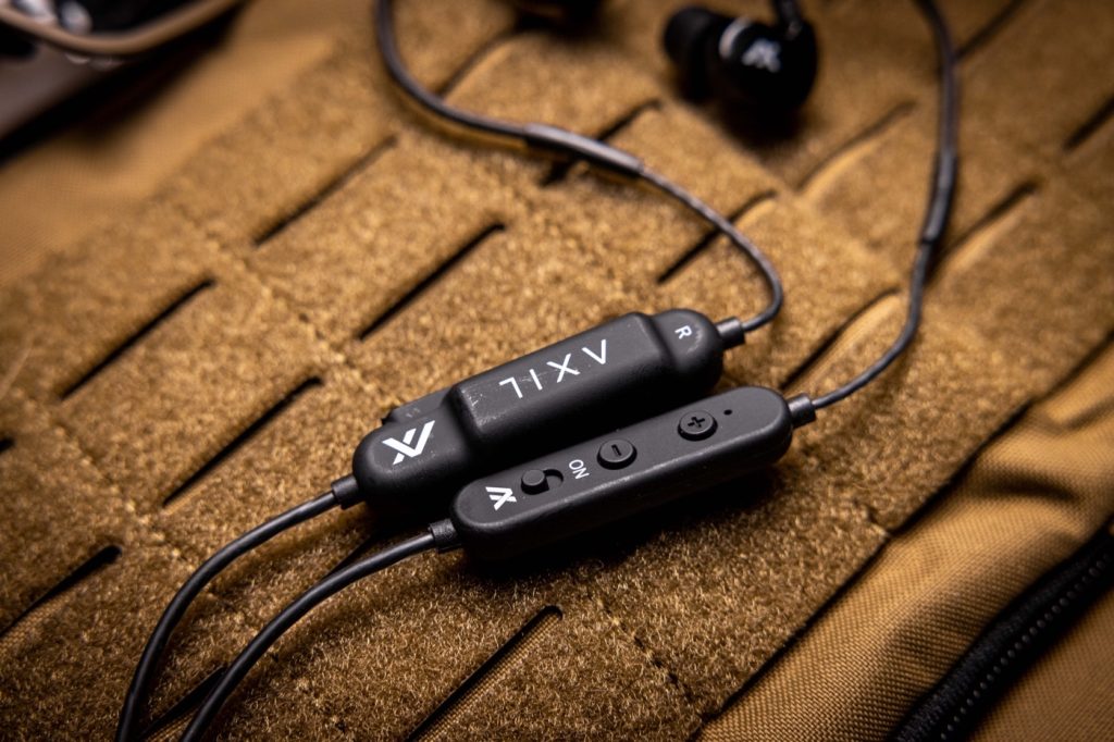 axil earbuds
