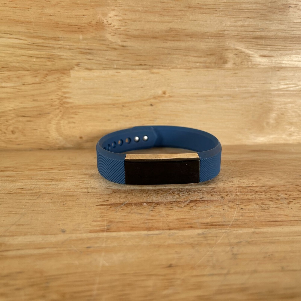 smallest fitness tracker